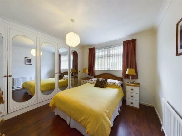 Bedroom:
