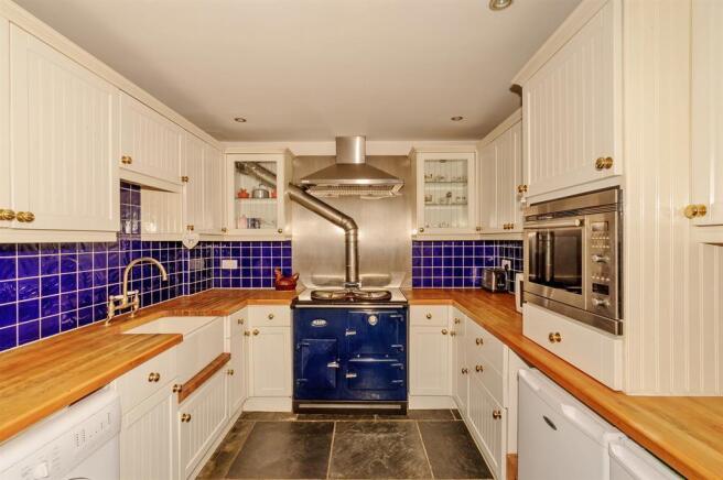 Fitted Kitchen