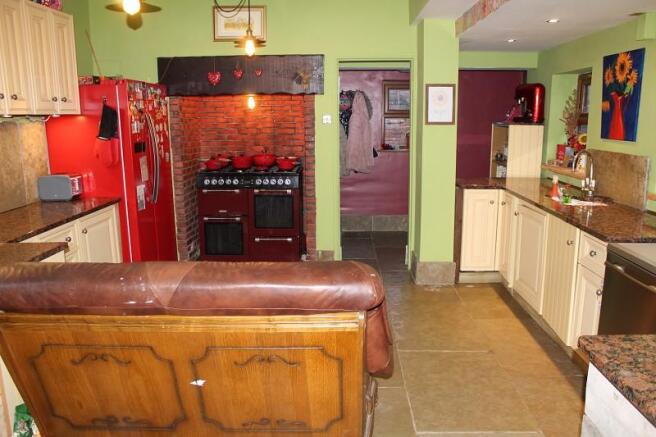 Fitted  Kitchen