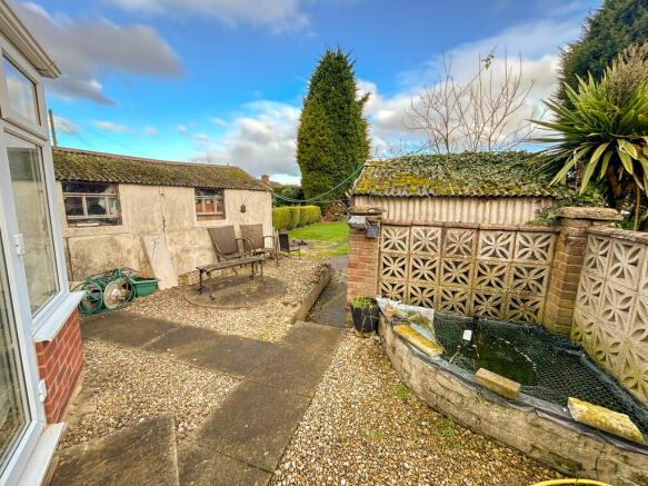 garden patio and ...