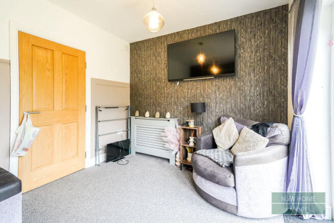 3 bed Semi-Detached for sale Image 6