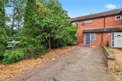Weasdale Court, Woking, Surrey, GU21