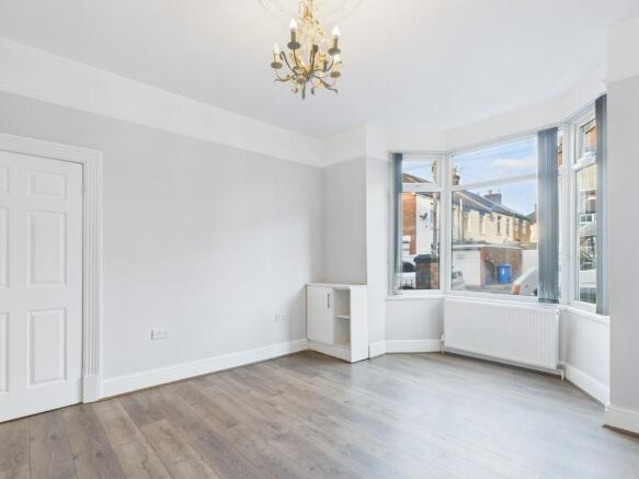 CAM02169G0-PR0407...