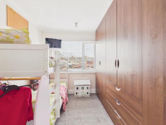 3 bed Terraced for sale Image 8