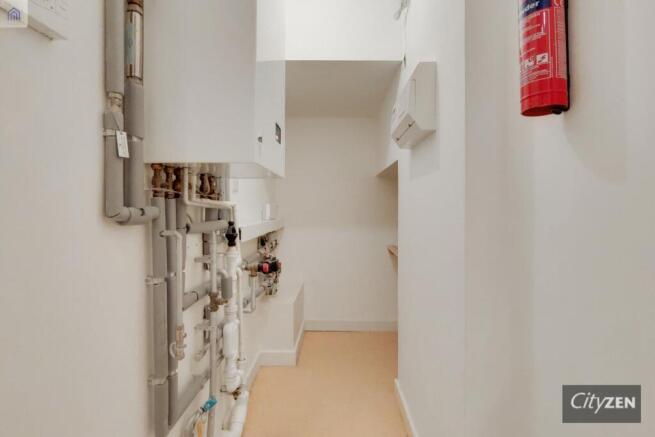 LARGE STORAGE CUPBOARD