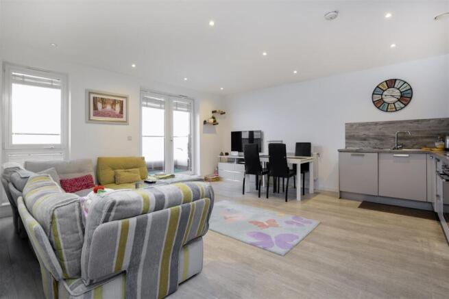 Davidson Frost-Wellings, DFW, Hallington Court, Ed