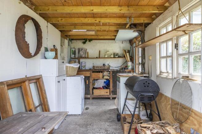 Shed