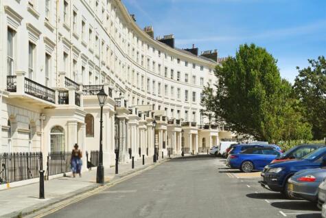 Adelaide Crescent, Hove