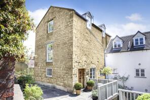 4, Bankside, High Street, Moreton-in-marsh GL56 9EX