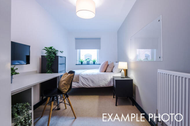 Flat 10, Shoe and Boot, Example 7