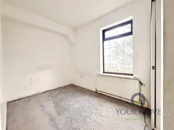 3 bed Terraced for sale Image 5