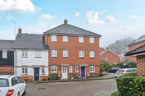 14, Princess Louise Square, Alton GU34 1UE