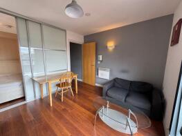 405, Q4 Apartments, Upper Allen Street, Sheffield S3 7GY