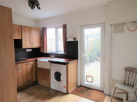 Kitchen with d...