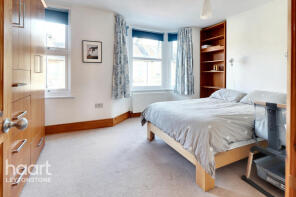 53, Melford Road, London E11 4PR