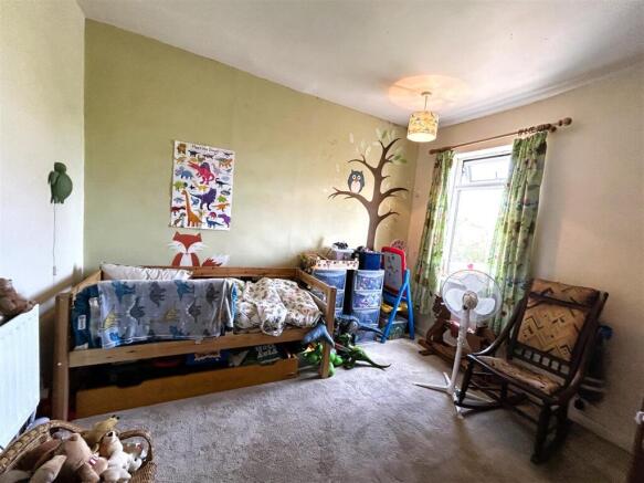 bed 2.JPG