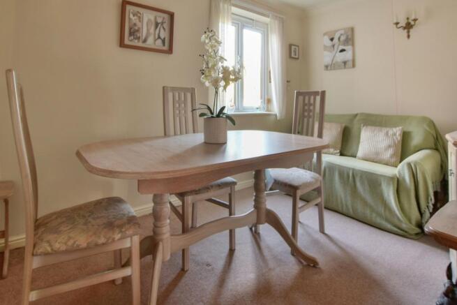 Dining Room/Bedroom
