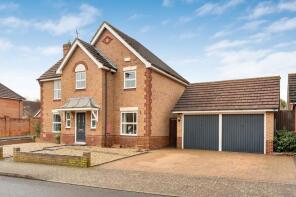 33, Mavoncliff Drive, Tattenhoe, Milton Keynes MK4 3ED