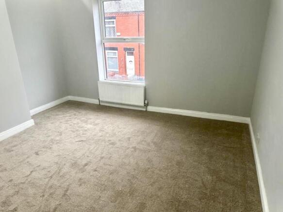 Bedroom .jpeg