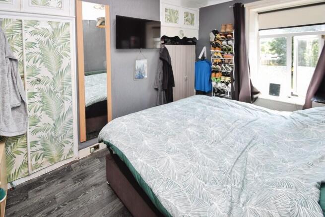 3 bed Terraced for sale Image 9