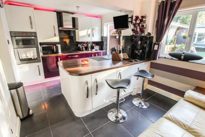 Kitchen/Breakfast
