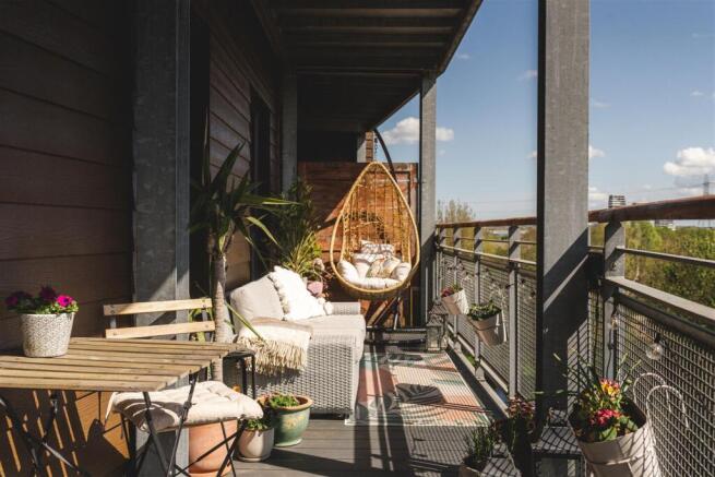 Waterfront House-20.jpg