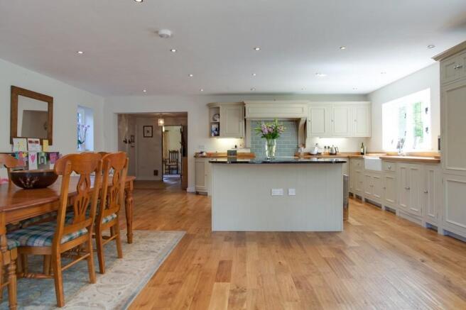 Kitchen 2