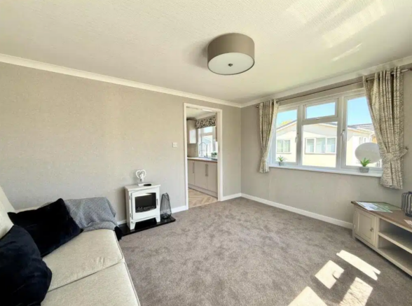 Great Bricett, Ipswich, IP7 7DW photo 4
