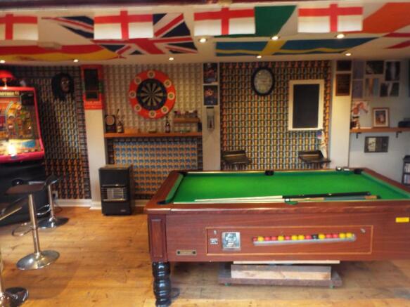 Shed/Pub