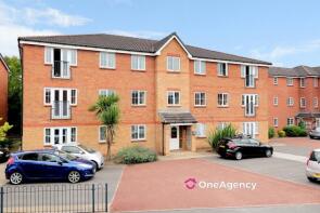 33, Trent Bridge Close, Trentham, Stoke-on-trent ST4 8JJ