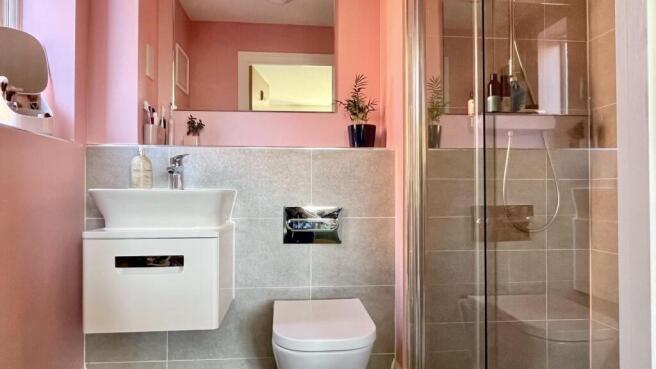 Ensuite.jpg