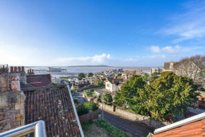 Top Floor Flat, 8, Shrubbery Walk, Weston-super-mare BS23 2JE