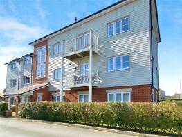 Flat 9, Highfield Place, Diamond Jubilee Way, Wokingham RG40 5AP