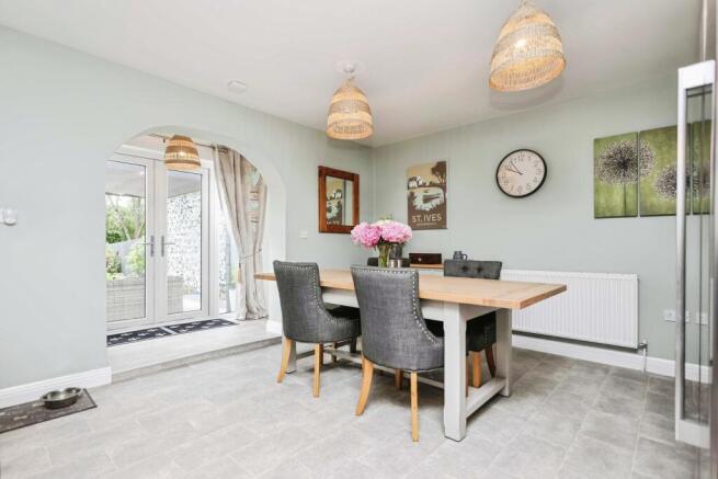 Kitchen Family Room