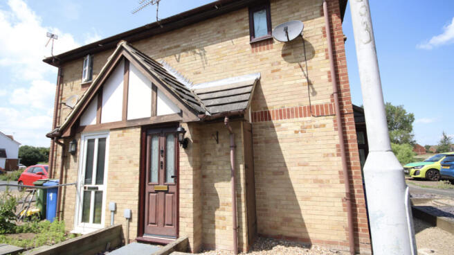 One-Bedroom Terraced House with Mezzanine Bedroom