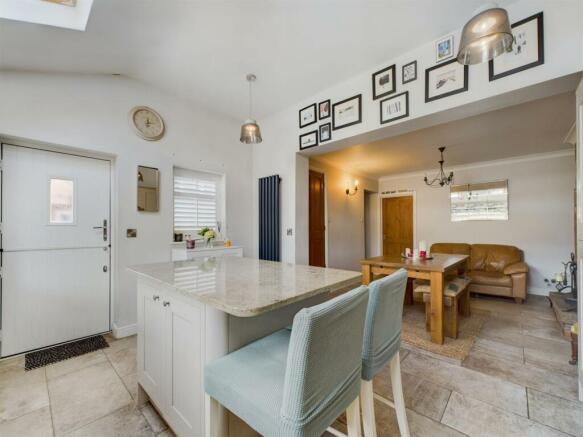 Superb Kitchen/Dining Room