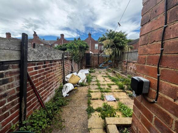 2 bed Terraced for sale Image 9