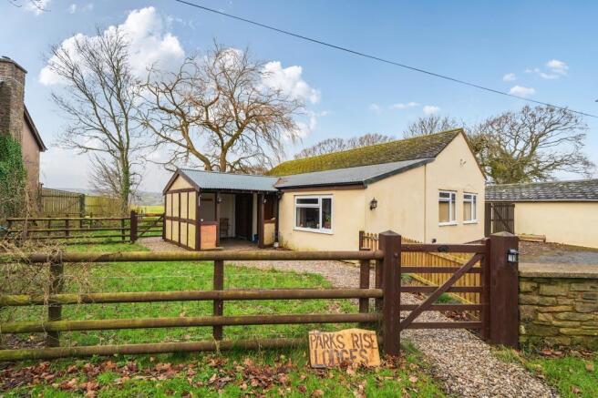 Annexe exterior