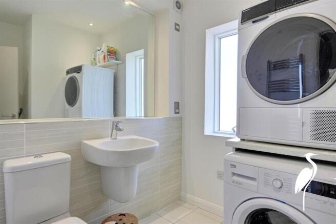 Washroom/Laundry