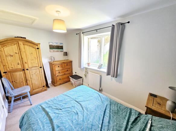 2 bed Terraced for sale Image 5