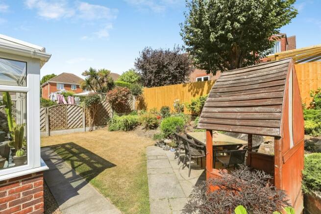 3 bed Detached for sale Image 7
