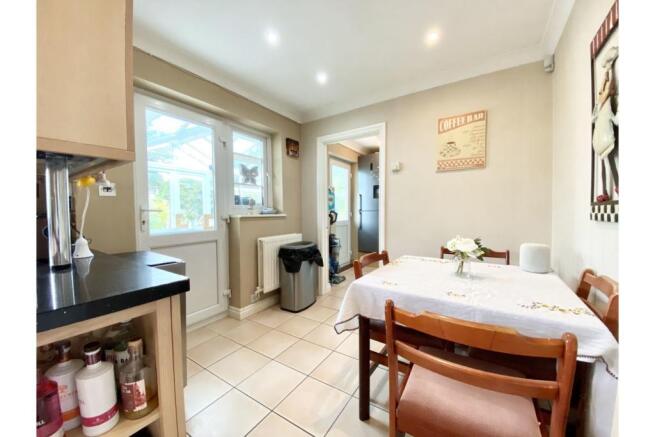 Kitchen/Breakfast