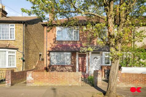 Douglas Road, Hornchurch