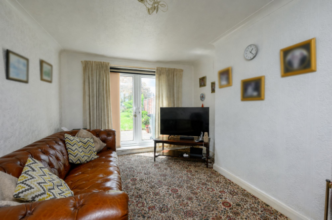 3 bed Terraced for sale Image 4