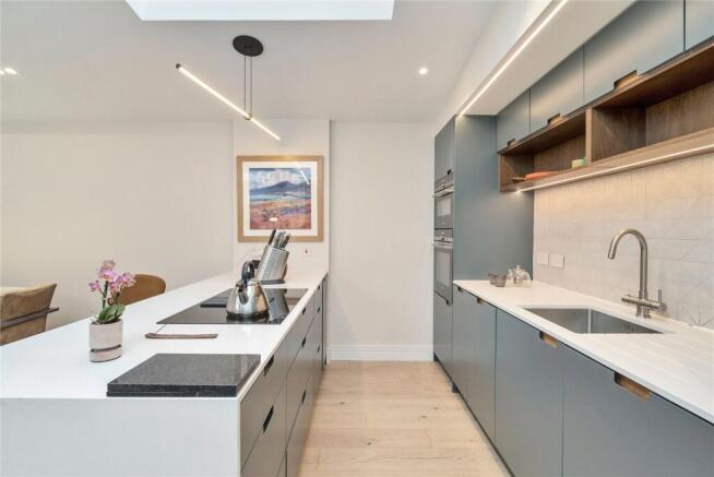 Sitting Room/Kitchen