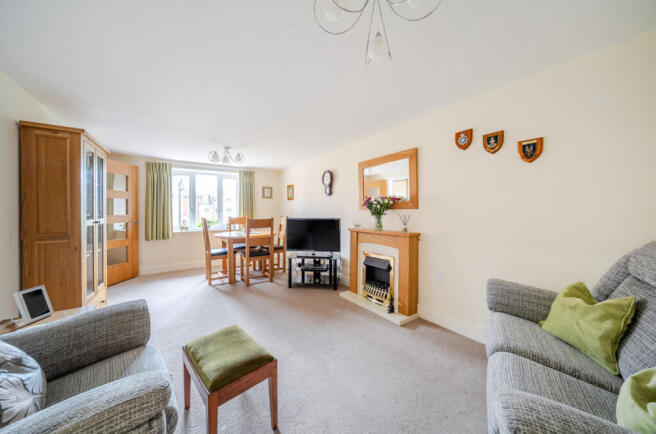 1362622-3-68dfd87...