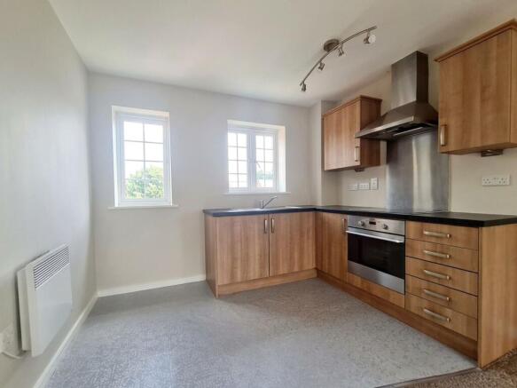Kitchen / Lounge