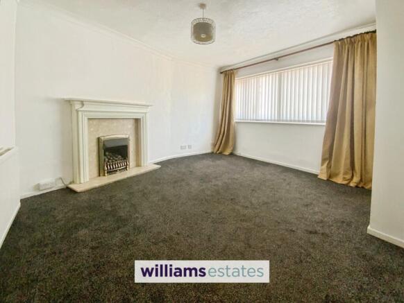 Canterbury Drive, Prestatyn, LL19 photo 4
