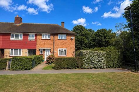 Cygnet Avenue, Feltham, Middlesex, TW14