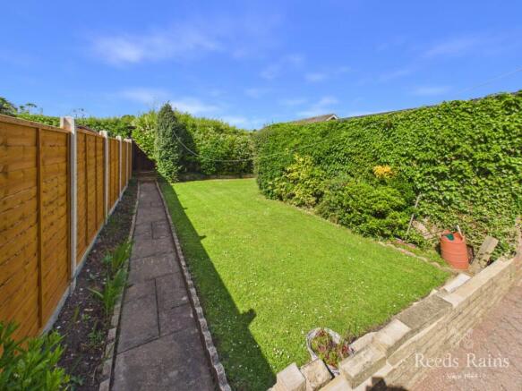 3 bed Semi-Detached for sale Image 10